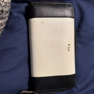 Ralph Lauren Black and Cream Wallet